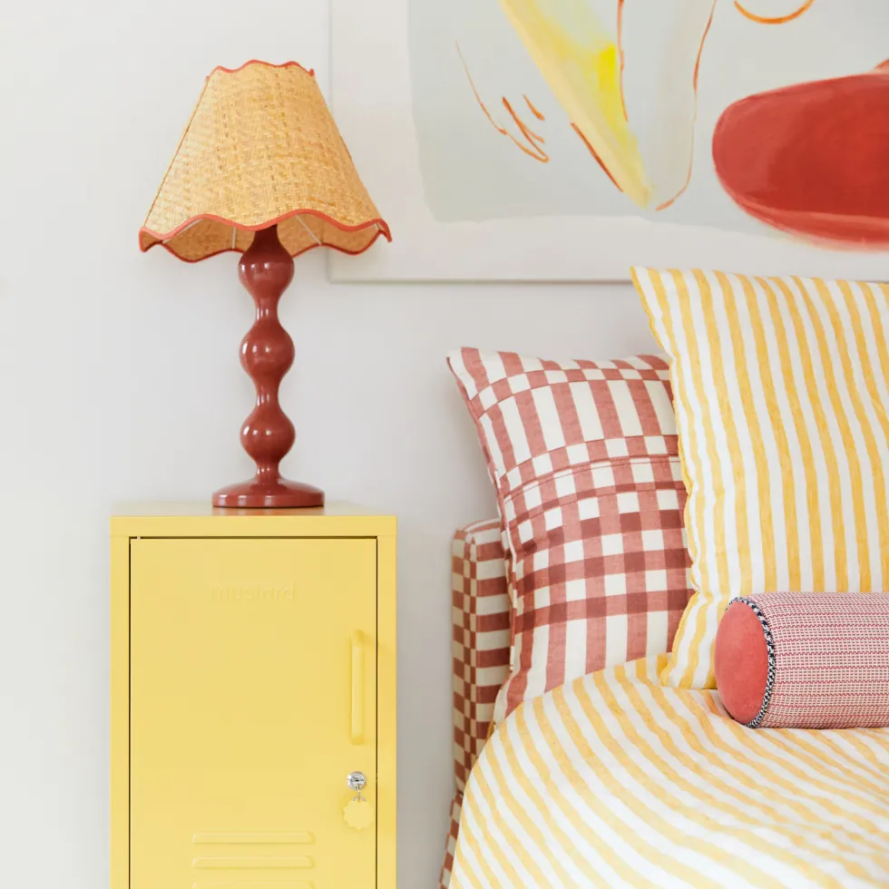Casier gauche en acier jaune beurre 35x46x72cm The Shorty - Mustard Made