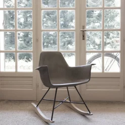 Chaise avec accoudoirs à bascule Hauteville - Lyon Béton