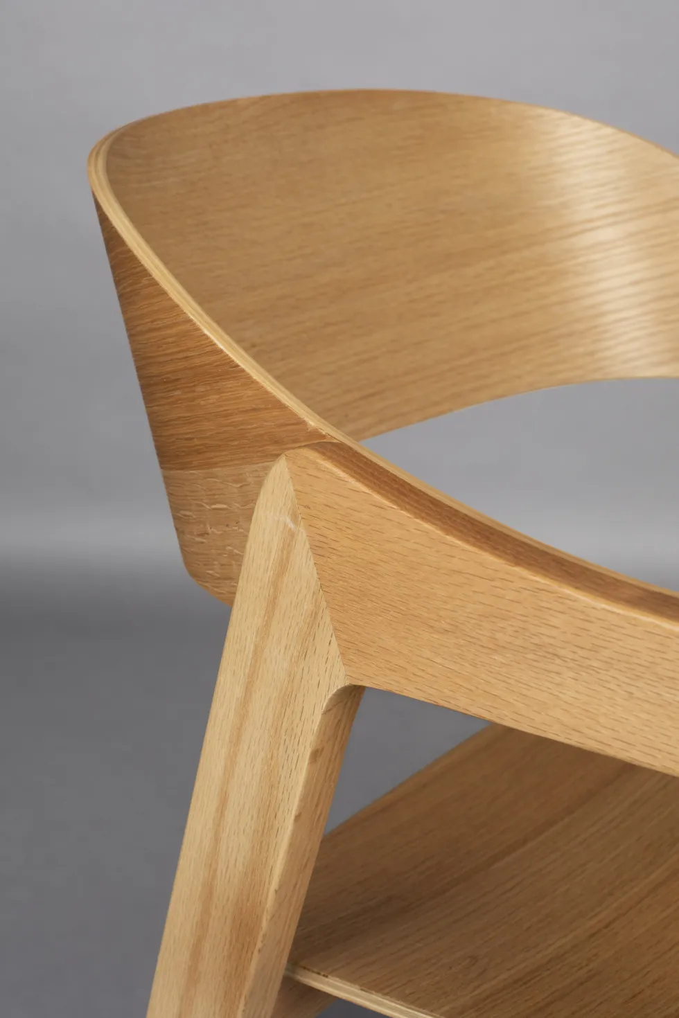 Chaise avec accoudoirs en bois de chêne Westlake - Dutchbone