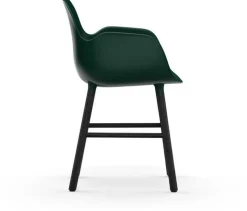 Chaise avec accoudoirs en bois noir et pp vert Form - Normann Copenhagen