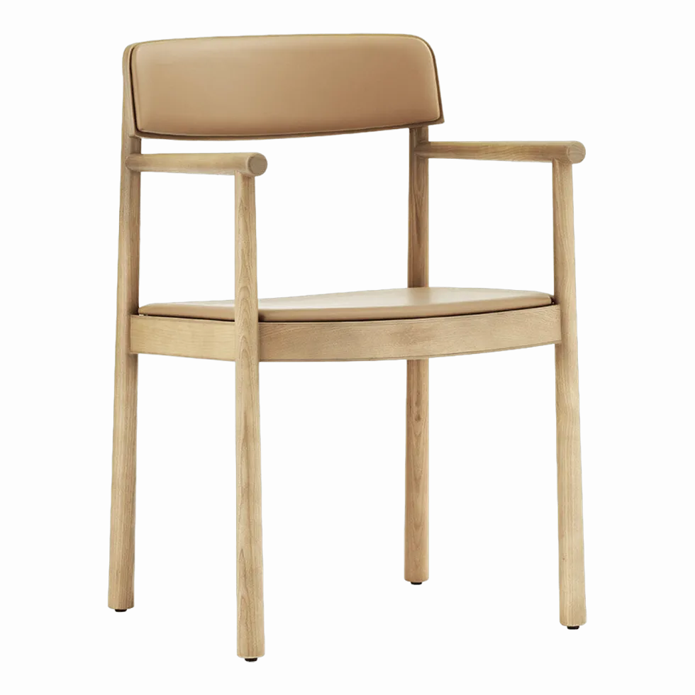Chaise avec accoudoirs en frêne laqué et cuir camel Timb Tan/ Ultra Leather Camel - Normann Copenhagen