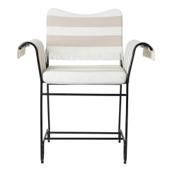 Chaise avec accoudoirs et franges en métal noir et tissus leslie stripe Tropique - Gubi