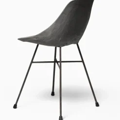Chaise avec pieds en métal Hauteville - Lyon Béton