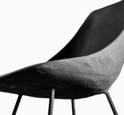Chaise avec pieds en métal Hauteville - Lyon Béton