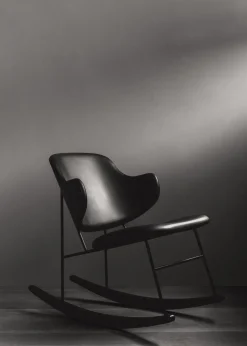 Chaise à bascule rembourrée noire Penguin - Audo