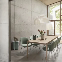 Chaise beige et pieds noir anthracite Oslo - Muuto