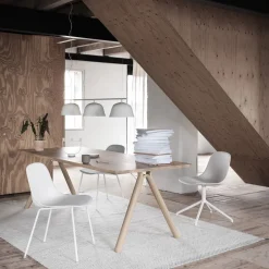 Chaise blanche piétement traîneau Fiber - Muuto