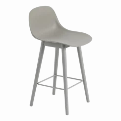 Chaise de bar 65 cm grise piétement en chêne Fiber - Muuto