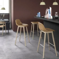 Chaise de bar 65 cm grise piétement tubes Fiber - Muuto