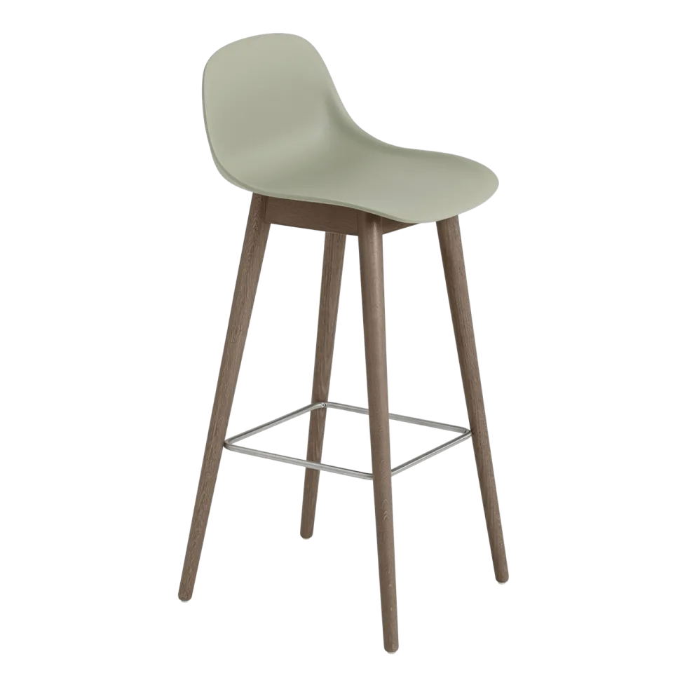 Chaise de bar 75 cm vert pâle piétement en chêne marron Fiber - Muuto