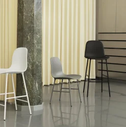 Chaise de bar en acier et pp vert 65 cm Form - Normann Copenhagen