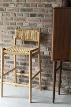 Chaise de bar en bois de hêtre tressé 47x48x95cm Cecile - Dutchbone