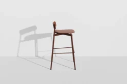 Chaise de bar en hêtre et aluminium brun-rouge 91 cm Fromme - Petite Friture