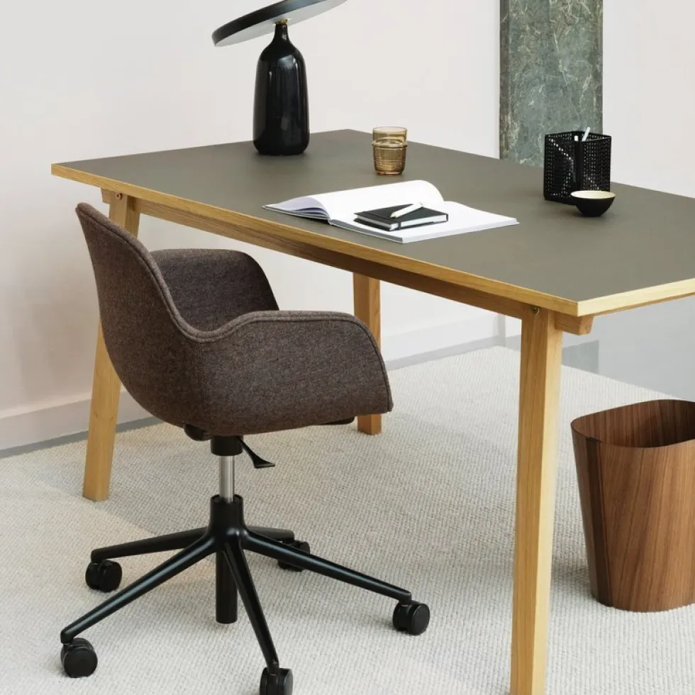Chaise de bureau en aluminium et pp bleu Form - Normann Copenhagen