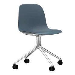Chaise de bureau à roulettes en polypropylène bleue Swivel 4W bleu - Normann Copenhagen