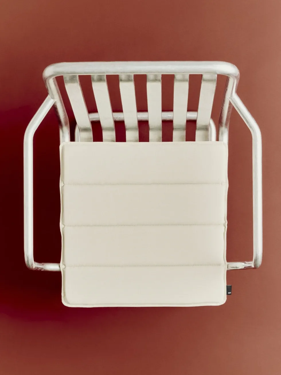 Chaise de jardin avec accoudoirs en acier galvanisé 54x65x80cm Palissade - HAY
