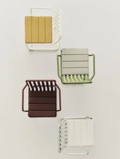 Chaise de jardin avec accoudoirs en acier vert olive 54x65x80cm Palissade - HAY