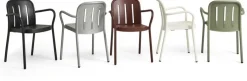 Chaise de jardin avec accoudoirs en métal vert Deville - HAY