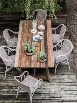 Chaise de jardin avec accoudoirs en rotin avec coussin gris Provence - KOK