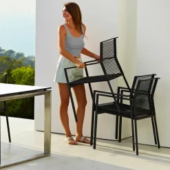 Chaise de jardin avec accoudoirs gris Edge - Cane-Line