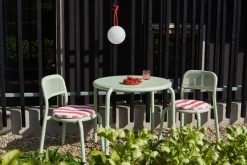 Chaise de jardin en aluminium vert clair Toni - Fatboy