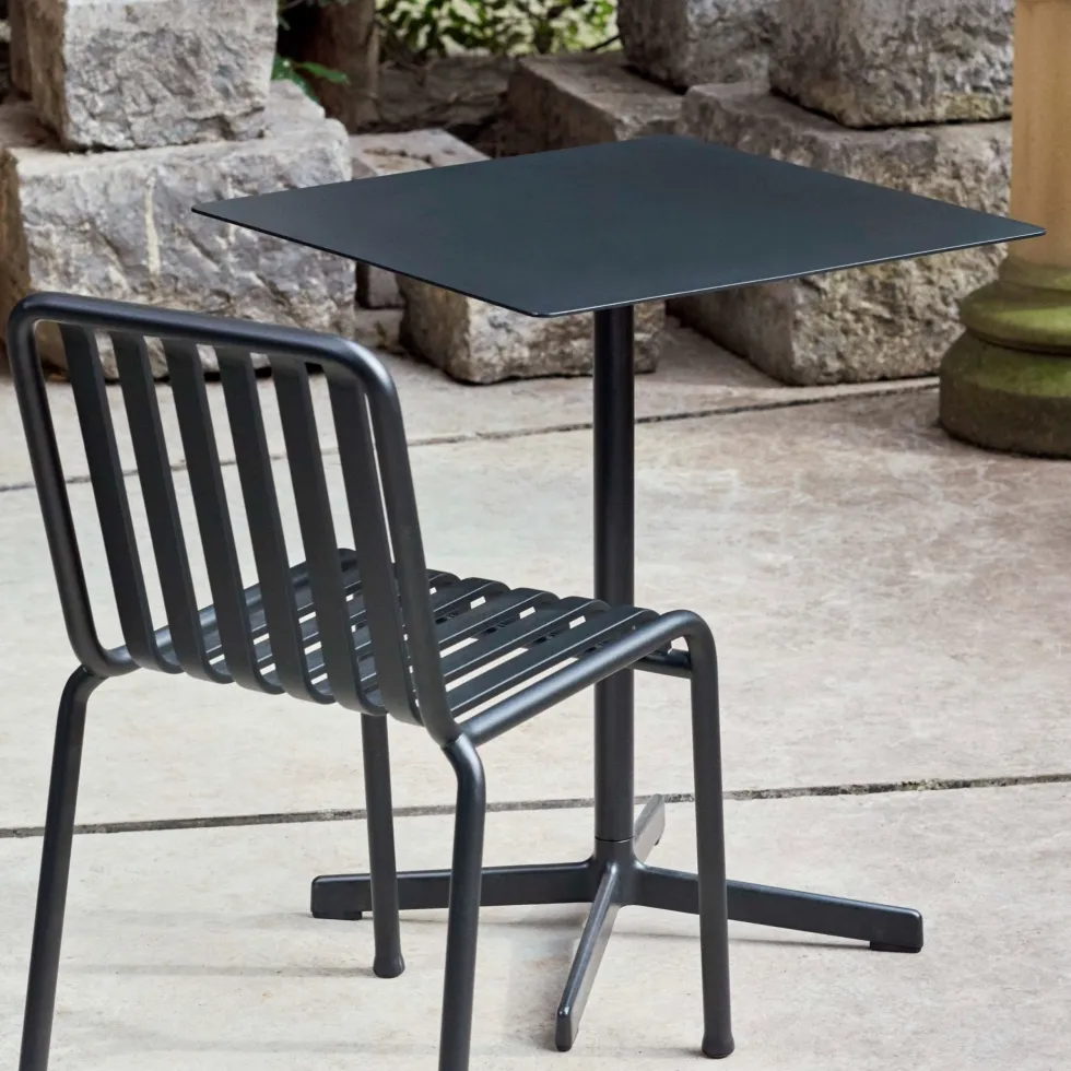 Chaise de jardin en métal anthracite Palissade - HAY