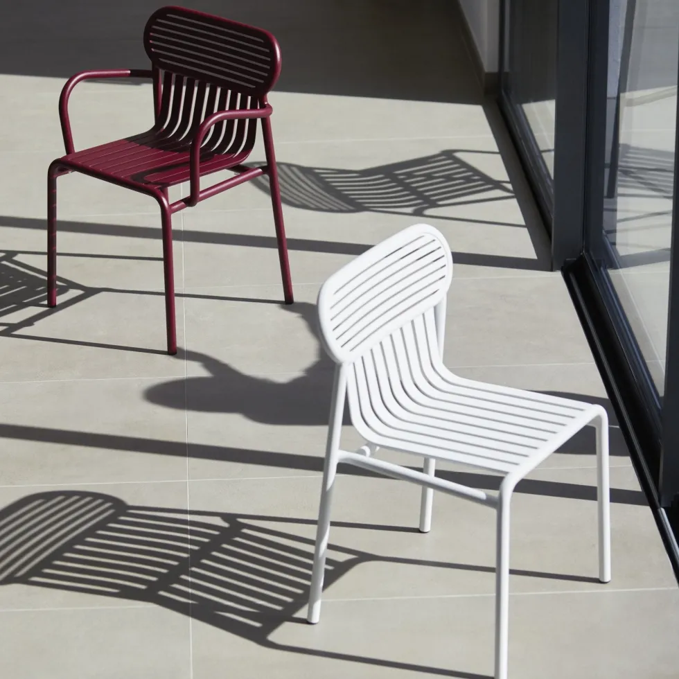 Chaise de jardin noire Week-End - Petite Friture
