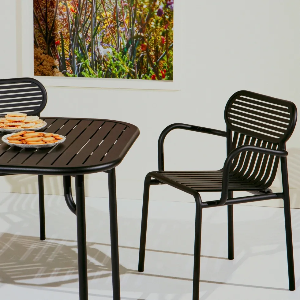 Chaise de jardin noire Week-End - Petite Friture