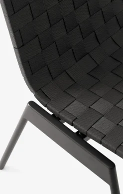 Chaise d'extérieur empilable en acier et textile noir chaud Ville AV33 - &Tradition