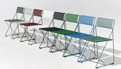 Chaise en acier avec revêtement en poudre bleu 50x45x77cm X-line - Hay