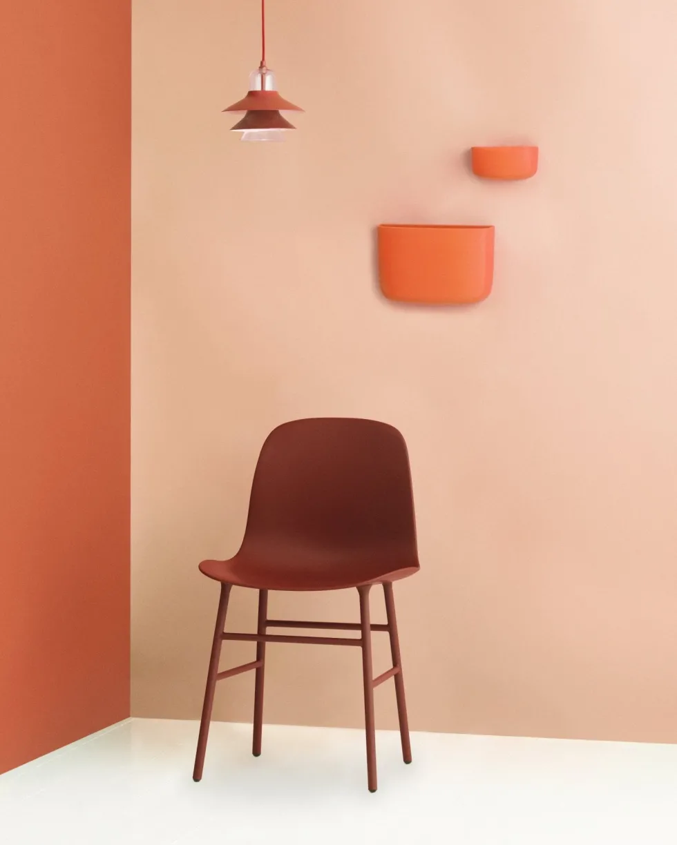 Chaise en acier et pp rouge Form - Normann Copenhagen