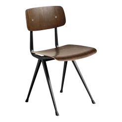 Chaise en acier noir et bois de chêne fumé Result - HAY