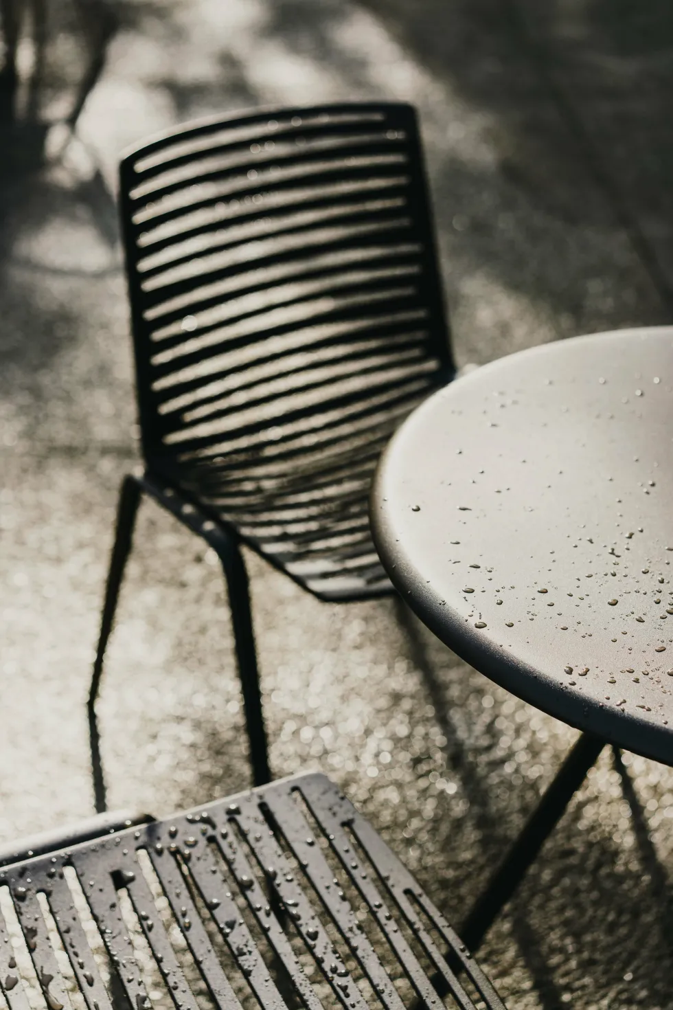 Chaise en aluminium noir 56 x 57 cm Zebra - Fast Spa