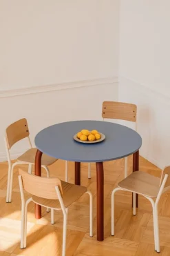 Chaise en bois de chêne et acier blanc Kei - noo.ma