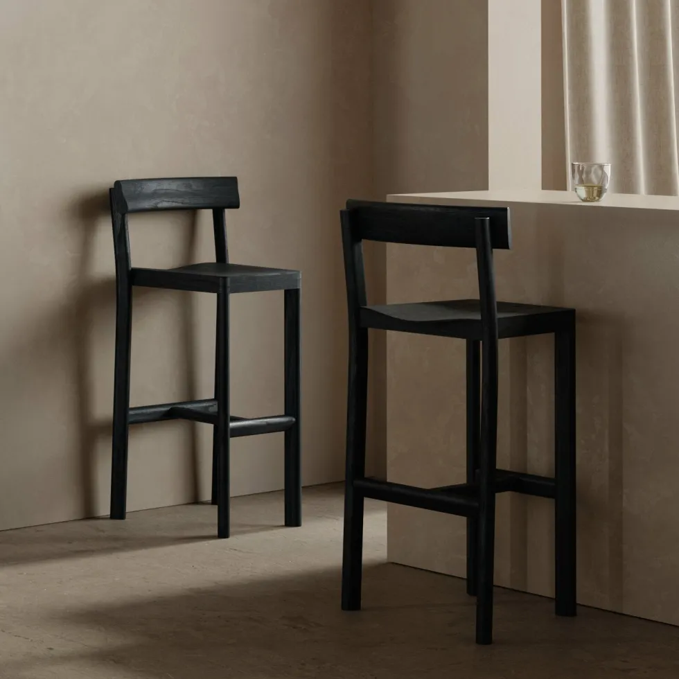 Chaise en bois de chêne noire Galta 75 - Kann Design