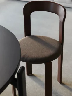 Chaise en bois de hêtre tapissé marron Rey - Hay