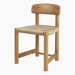 Chaise en bois de pin doré Daumiller - Gubi
