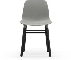Chaise en bois noir et pp gris Form - Normann Copenhagen