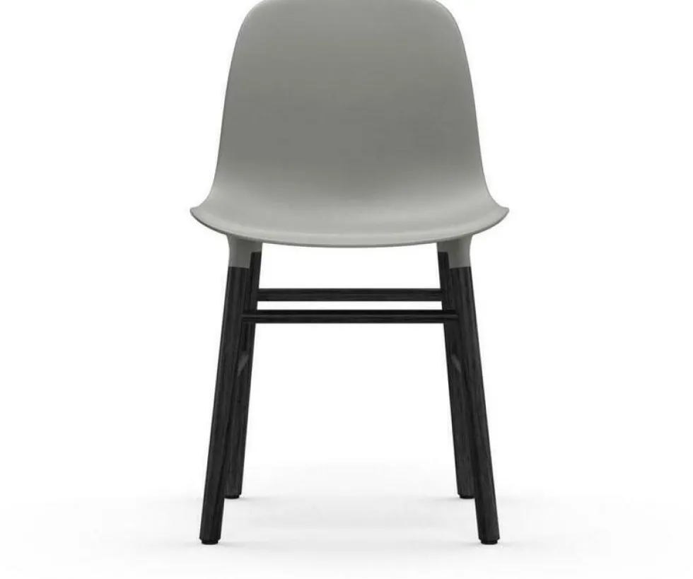 Chaise en bois noir et pp gris Form - Normann Copenhagen