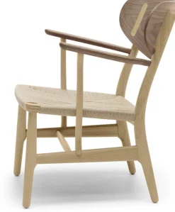 Chaise en chêne huilé et noyer avec assise tissée naturelle 72,5cm CH22 - Carl Hansen & Søn