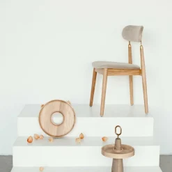 Chaise en chêne huilé et velours beige 7.1 - Emko