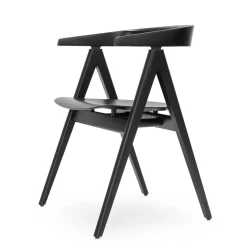 Chaise en chêne laqué noir et siège en chêne plaqué Ava - Gazzda