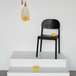 Chaise en chêne naturel huilé et dossier oval Citizen - Emko