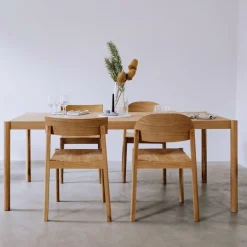 Chaise en chêne naturel huilé et dossier oval Citizen - Emko