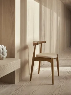 Chaise en chêne savonné et assise en cuir thor 306 72,5cm CH20 - Carl Hansen & Søn