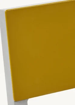 Chaise en métal blanc et jaune 52x39x80cm - valerie_objects