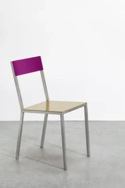 Chaise en métal curry et violet 52x39x80cm - valerie_objects