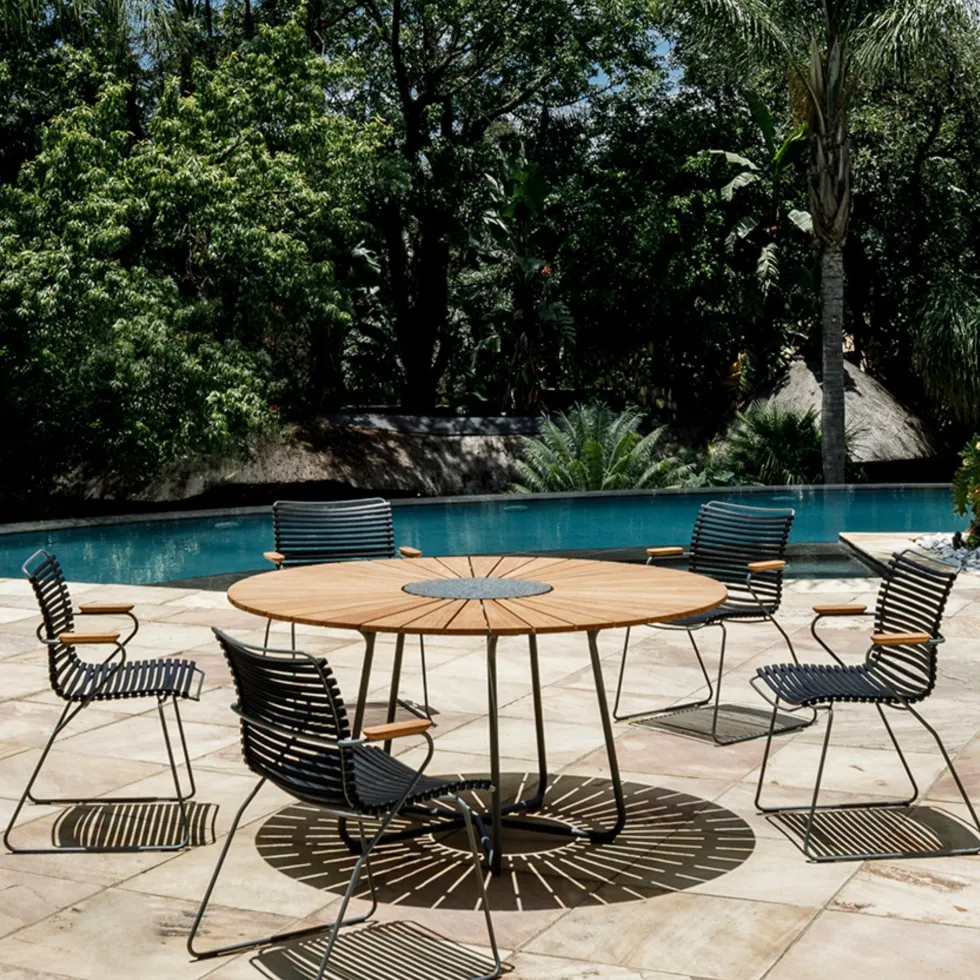 Chaise en métal et plastique multicolore rouge / jaune avec accoudoirs CLICK - Houe