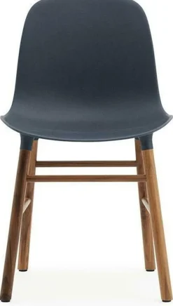 Chaise en noyer naturel et pp bleu Form - Normann Copenhagen