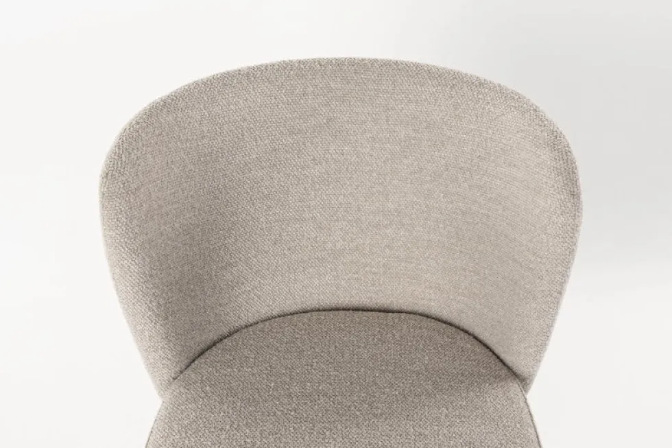 Chaise en tissu beige et métal noir Marius - The Cool Republic